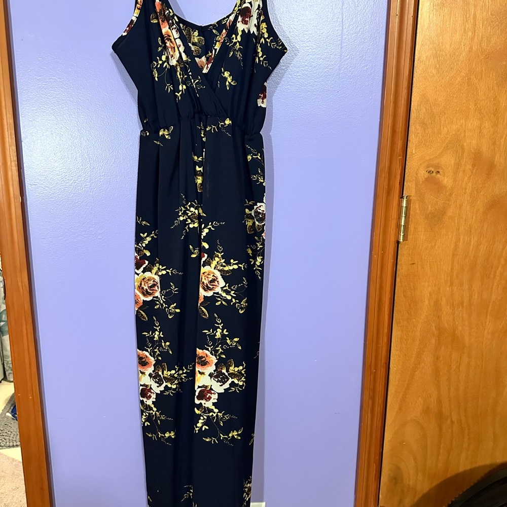 Floral Sleeveless Jumpsuit - Black